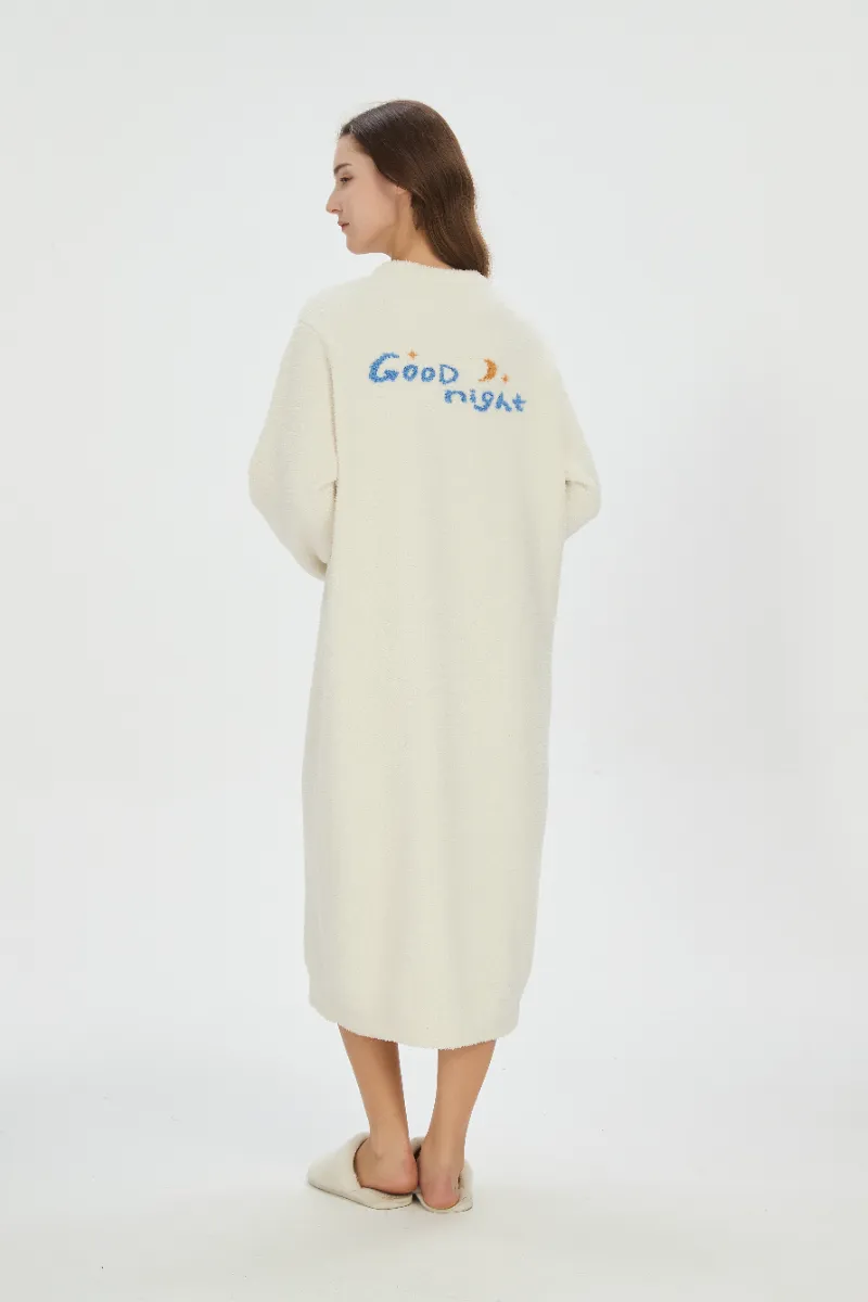 Gaun Flanel Werna Beige kanggo Wanita